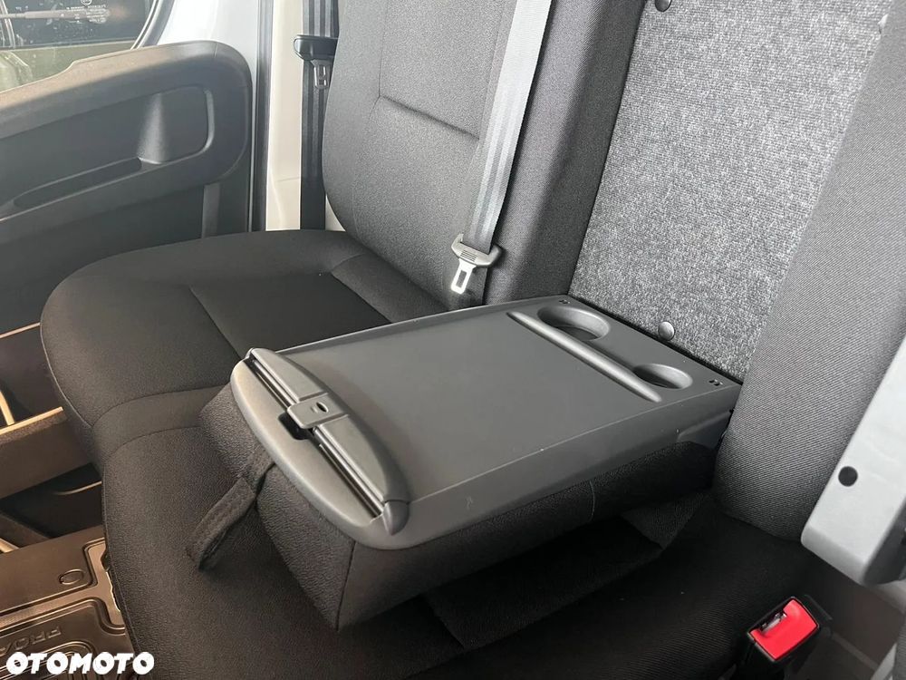 Toyota Proace MAX - 14
