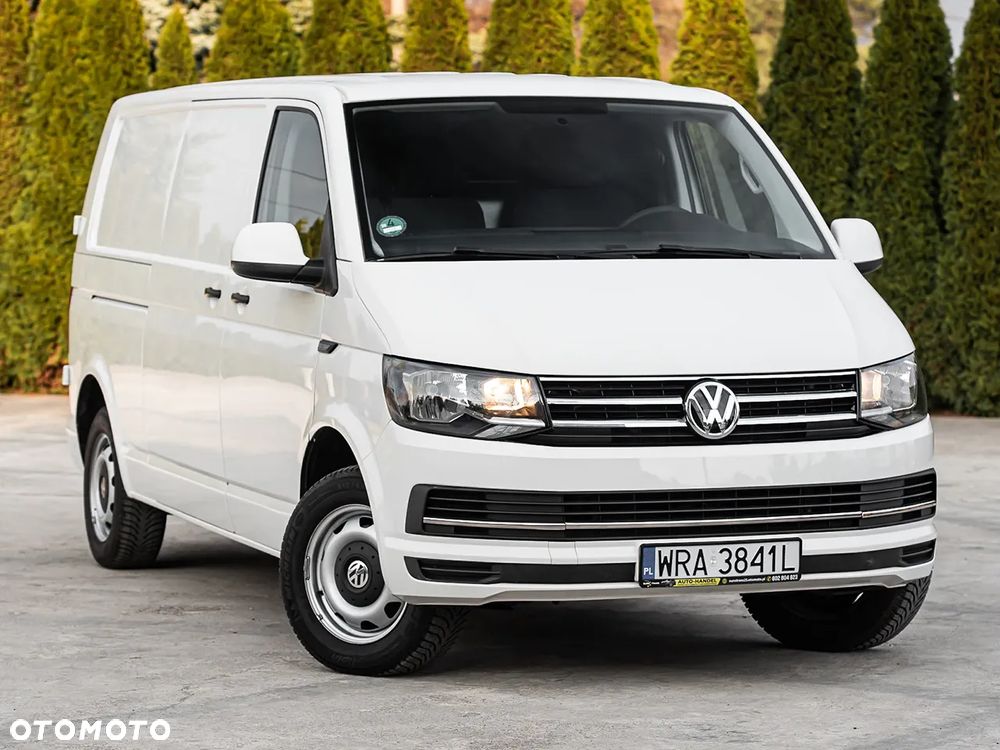 Volkswagen Transporter - 1