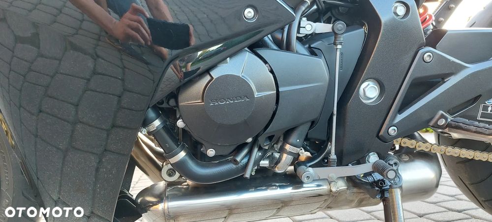 Honda CBR - 7