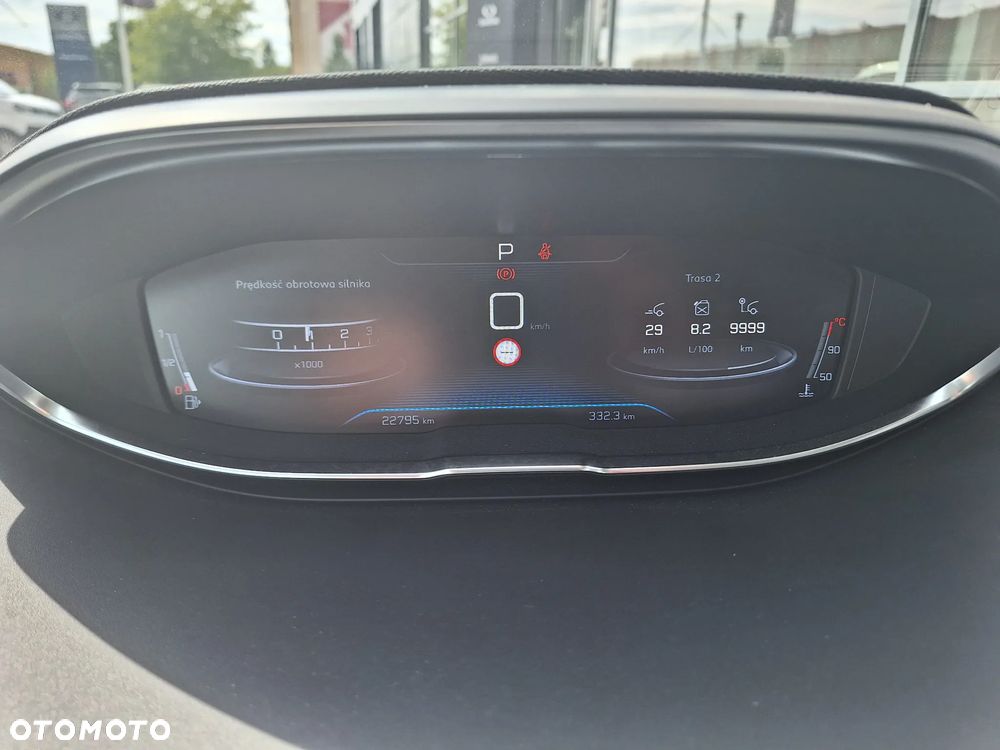 Peugeot 3008 1.2 PureTech GPF Active S&S EAT8 - 14