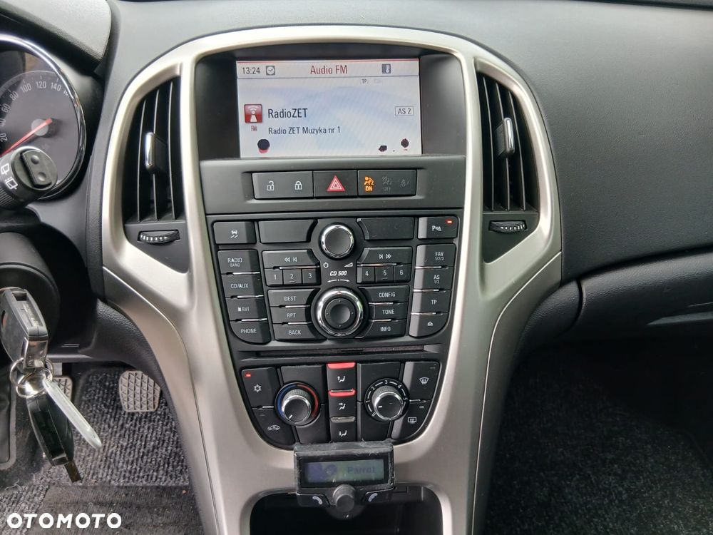 Opel Astra 1.4 Turbo Design Edition - 24