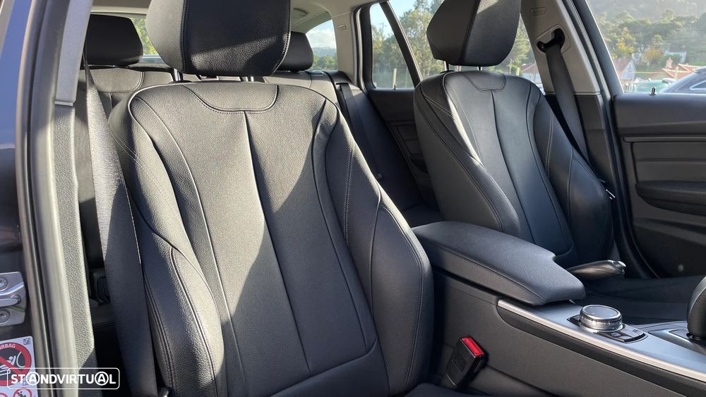 BMW 320 d Touring Auto Line Sport - 9