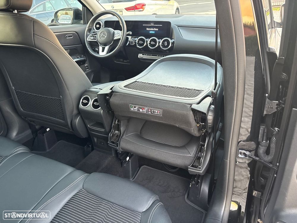 Mercedes-Benz GLA 250 e Progressive - 25