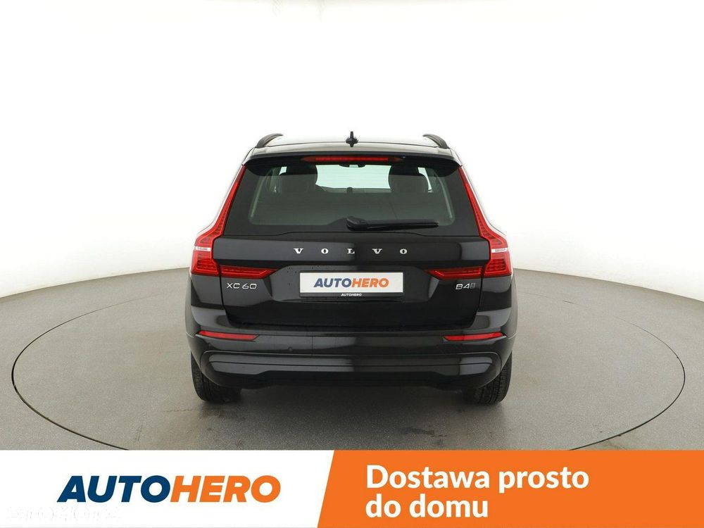 Volvo XC 60 B4 D AWD Geartronic Momentum - 7