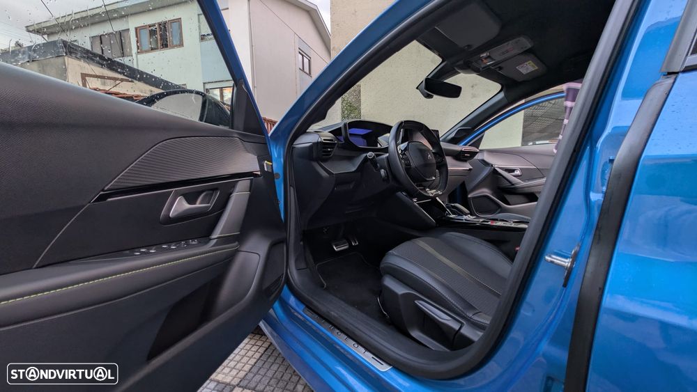 Peugeot e-208 50 kWh GT - 7