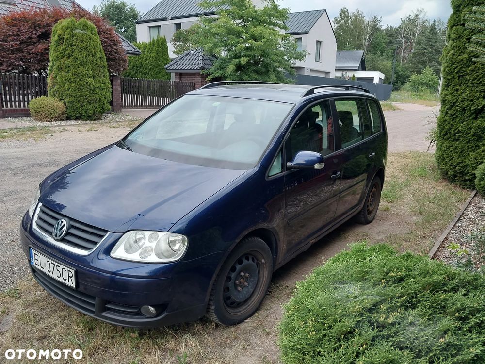 Volkswagen Touran 1.9 TDI DSG Trendline - 4