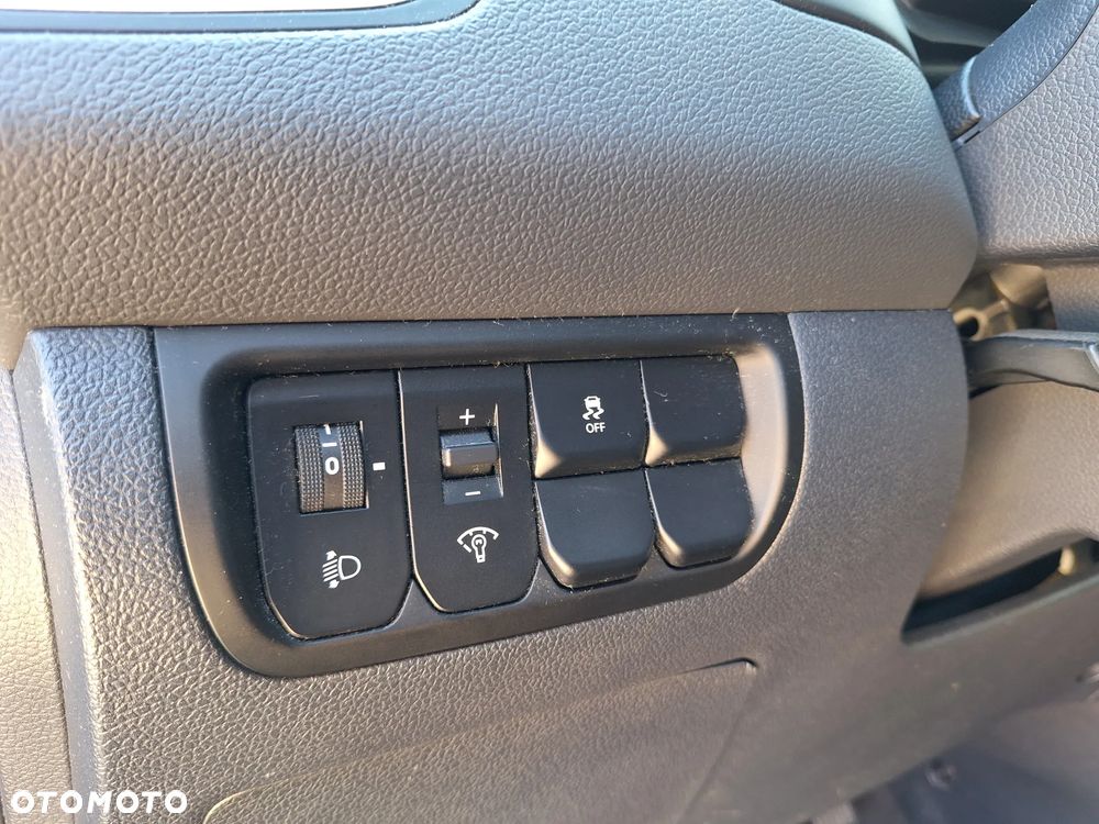 Kia Rio 1.2 Edition 7 - 19