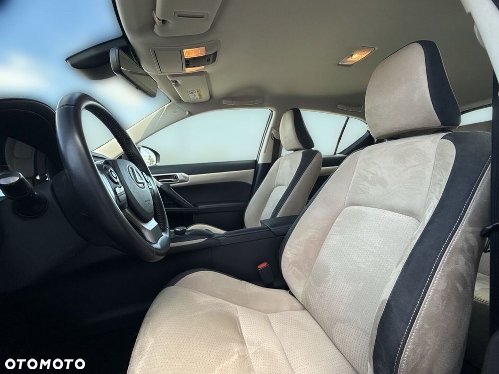 Lexus CT 200h Elegance EU6 - 10