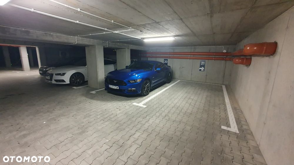 Ford Mustang 5.0 V8 GT - 29
