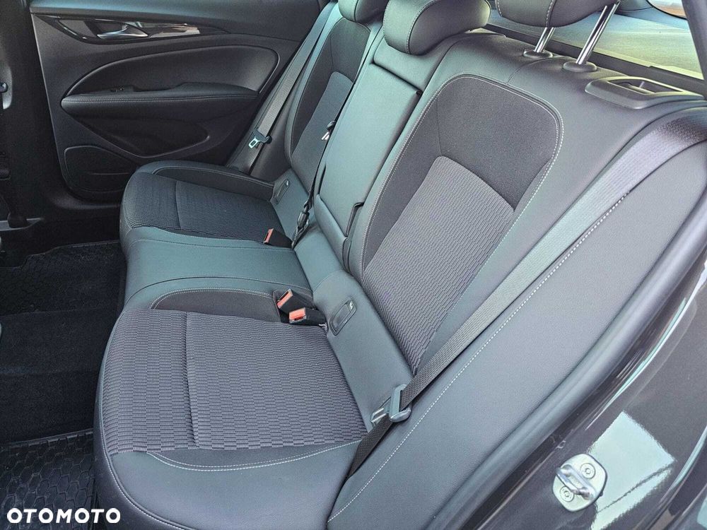 Opel Insignia 2.0 CDTI Business Elegance S&S - 12