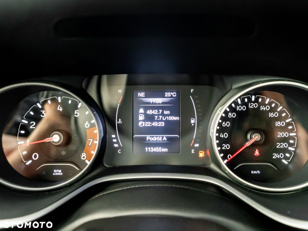Jeep Compass 1.4 TMair Sport FWD S&S - 14