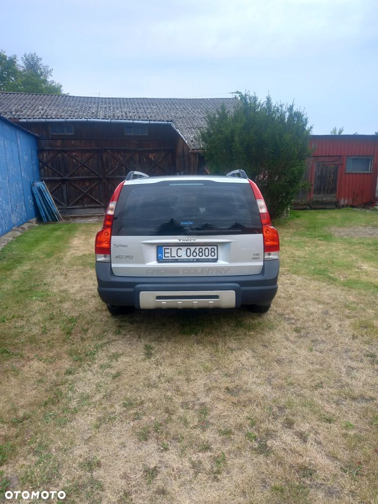 Volvo XC 70 D5 AWD Momentum - 14