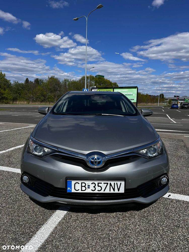 Toyota Auris Hybrid 135 Prestige - 3