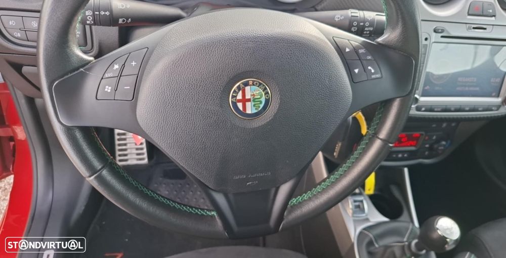 Alfa Romeo MiTo 1.4 T MultiAir Quadrifoglio Verde - 18