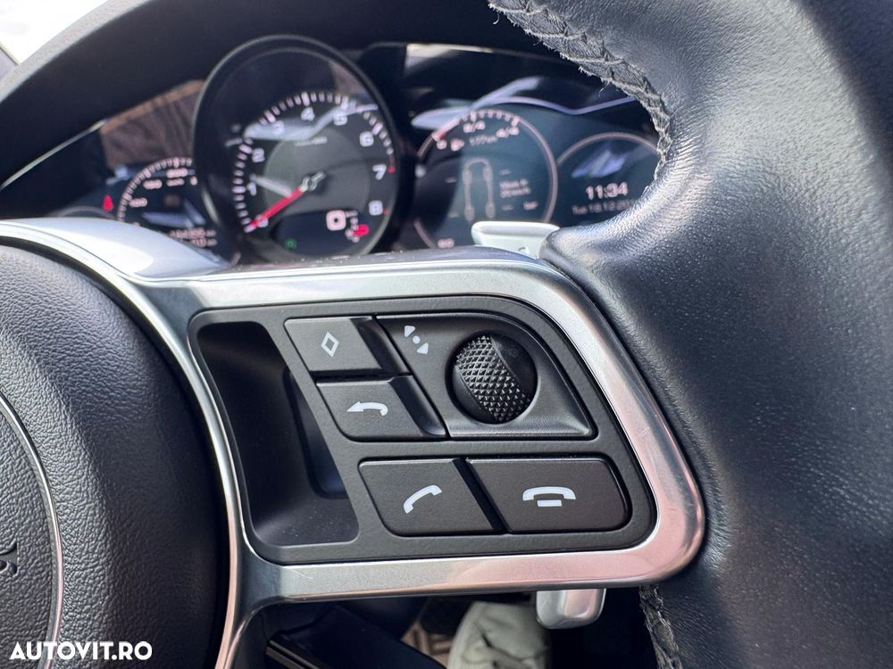 Porsche Cayenne Tiptronic S - 31