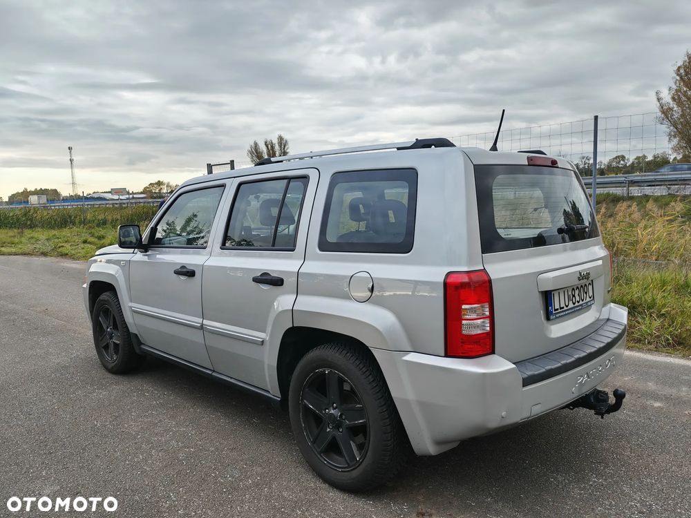 Jeep Patriot 2009 photo 4