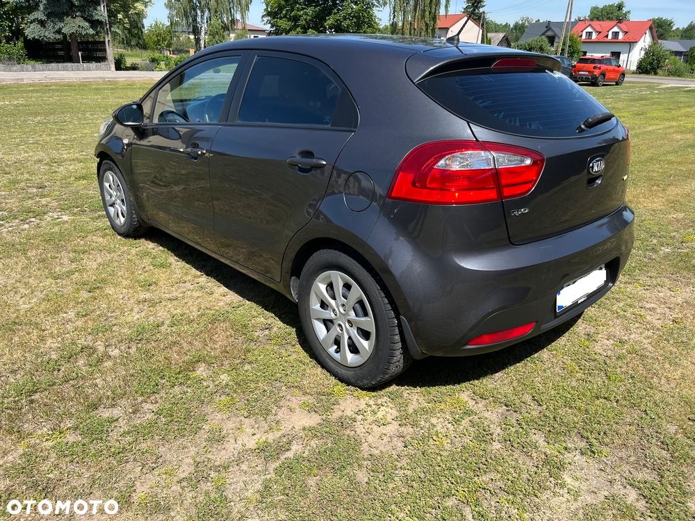 Kia Rio 1.2 Dream Team Edition - 1