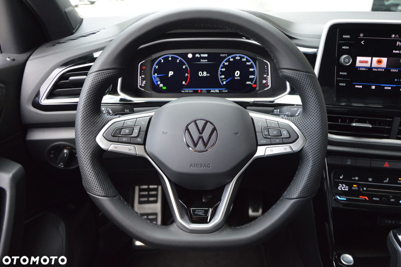 Volkswagen T-Roc - 12