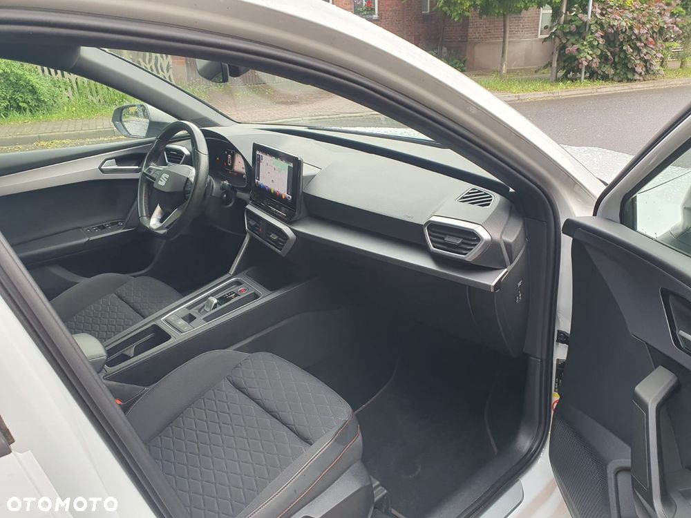 Seat Leon Sportstourer 1.5 eTSI OPF DSG FR - 10