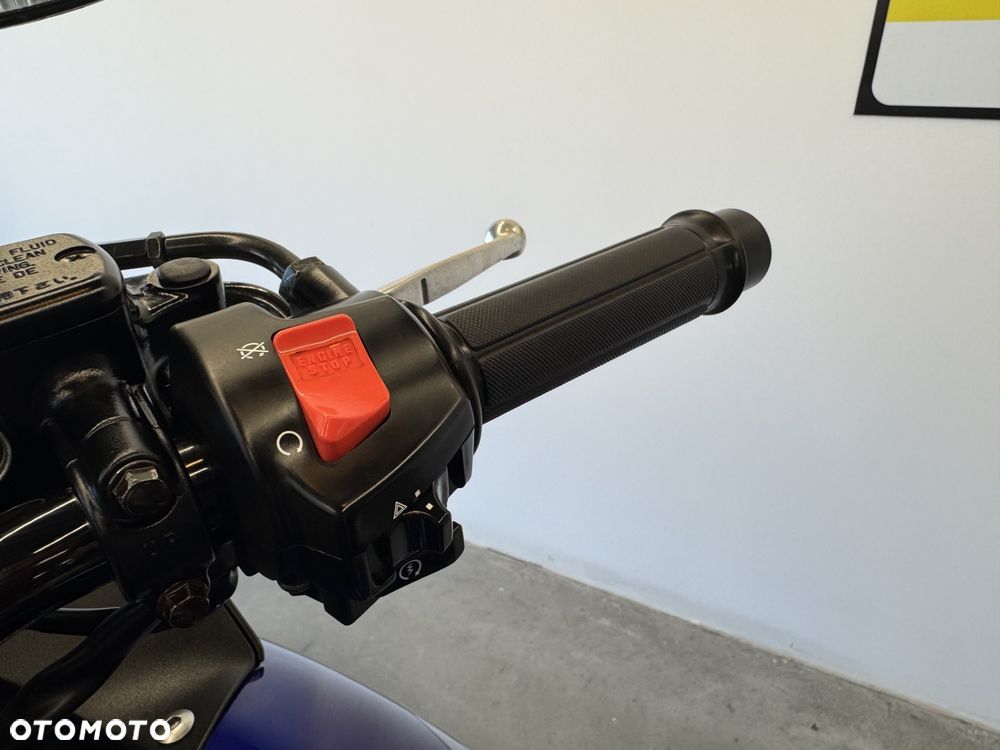 Honda CBF - 29