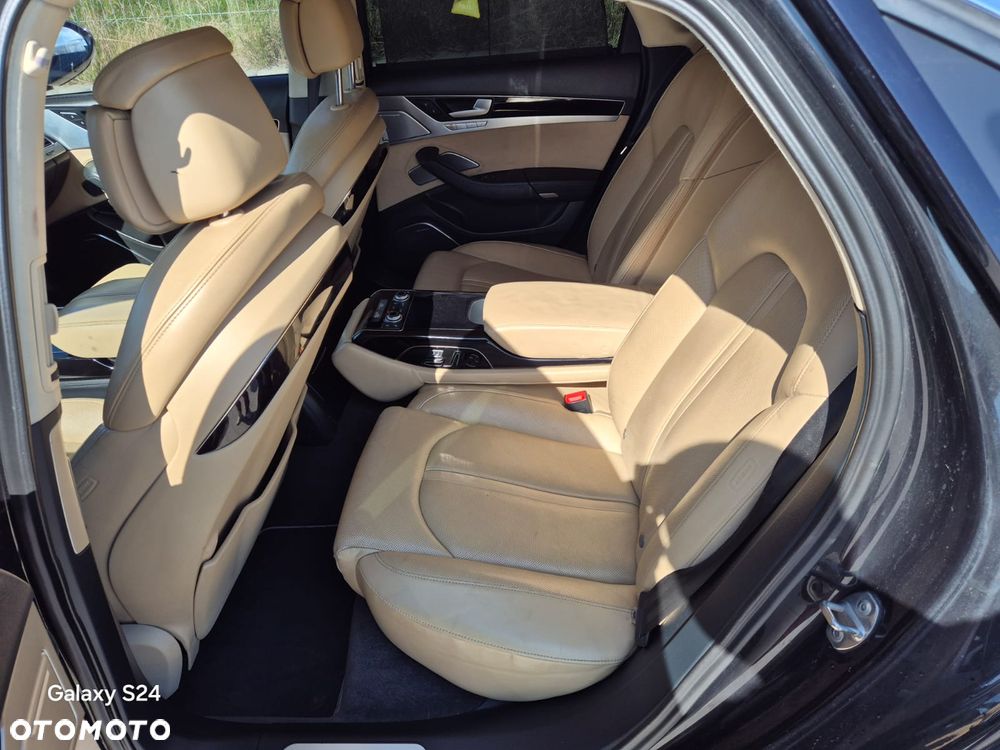 Audi A8 4.2 TDI Quattro - 10