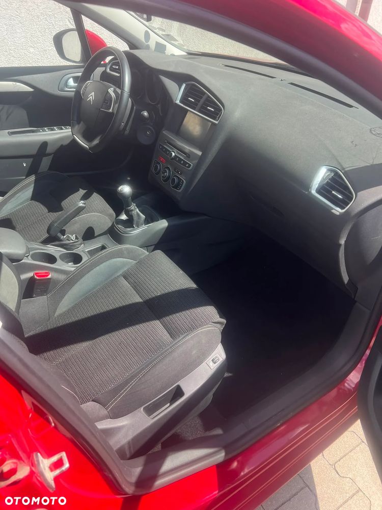 Citroën C4 BlueHDi 100 Selection - 24