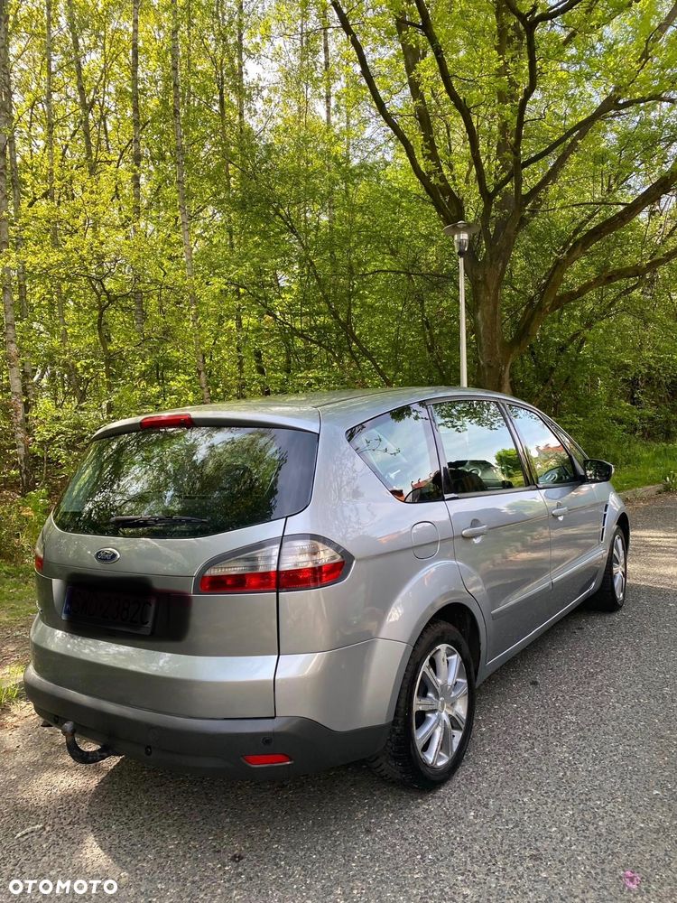 Ford S-Max - 8