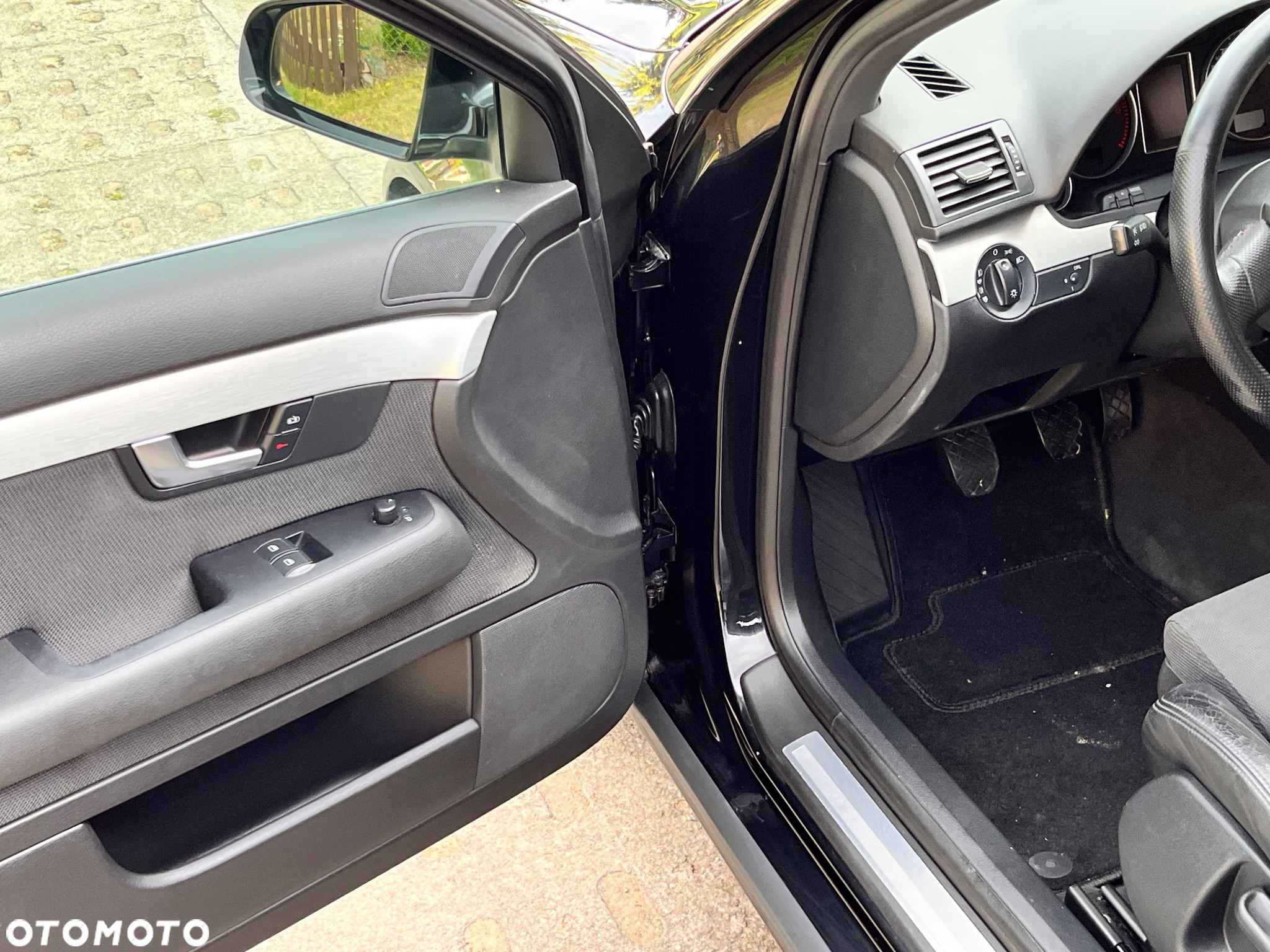 Audi A4 Avant 2.0 TDI - 21