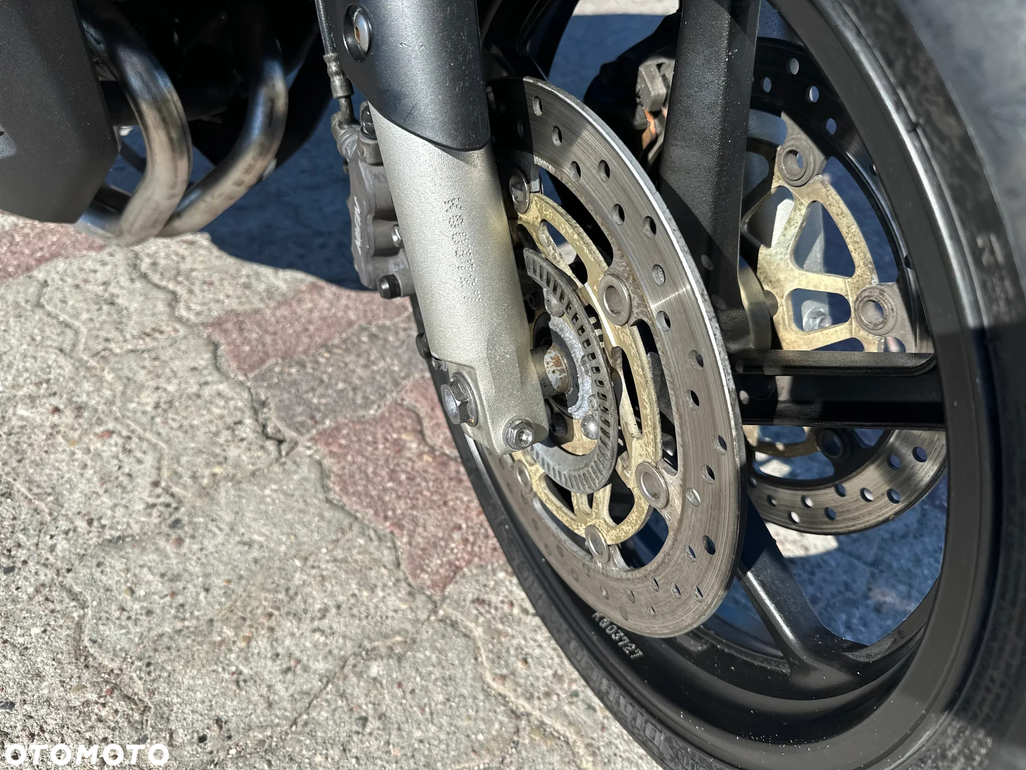 Honda VFR - 9