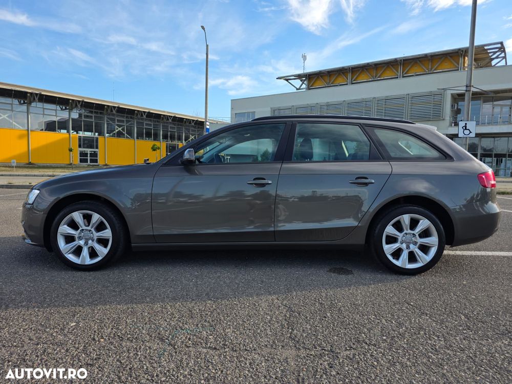 Audi A4 Avant 2.0 TDI DPF Attraction - 4