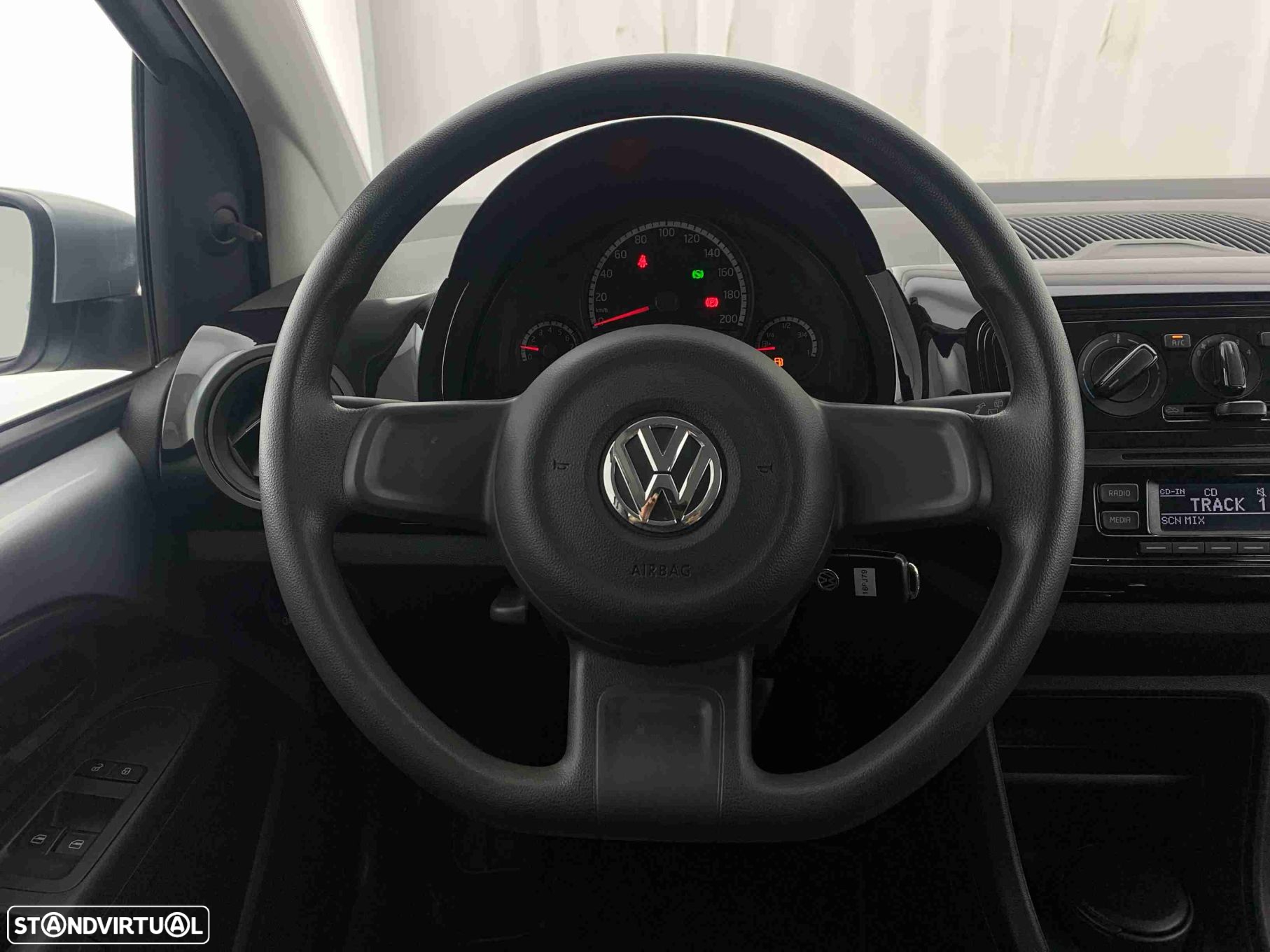VW Up! - 12