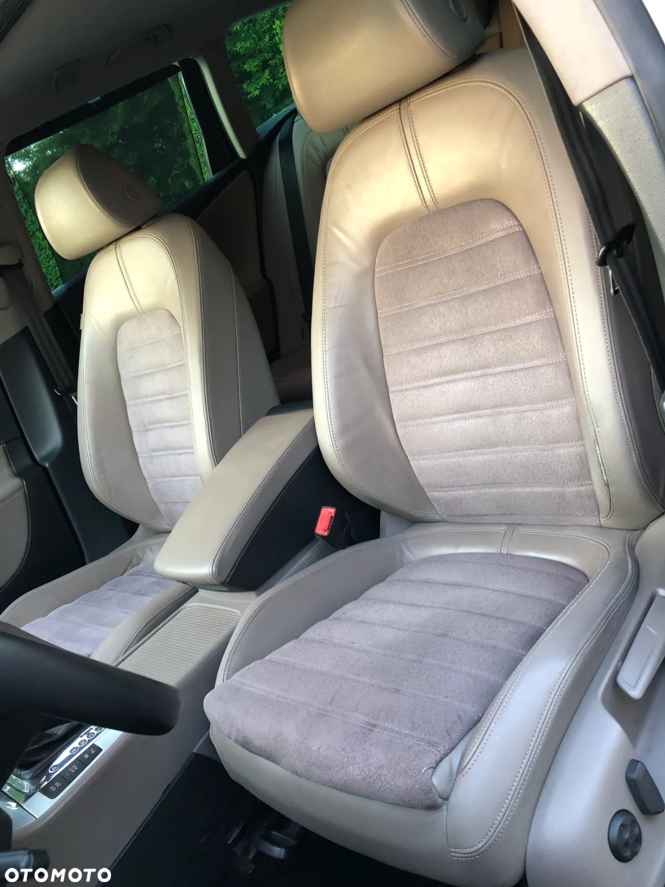 Volkswagen Passat Variant 2.0 TDI DPF DSG Highline - 9