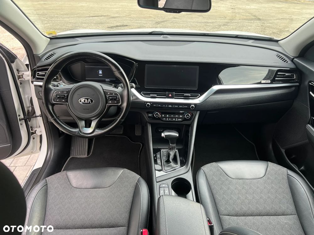 Kia Niro 1.6 GDI Hybrid L Business Line - 16