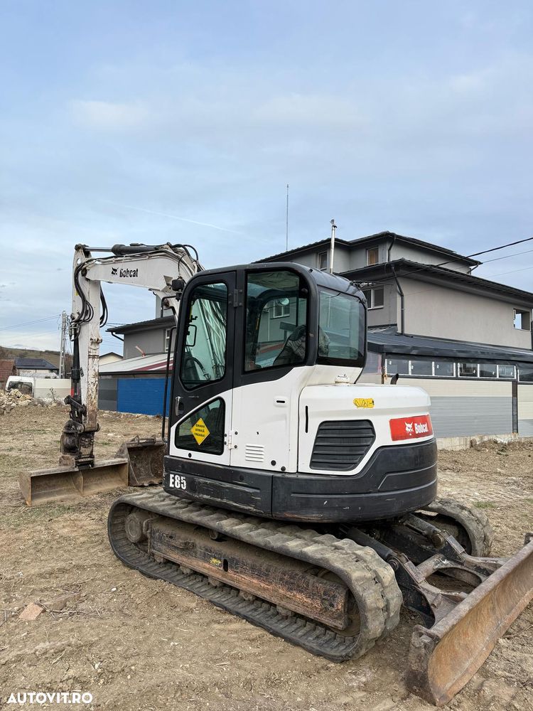Bobcat E85 Mini excavator - 7