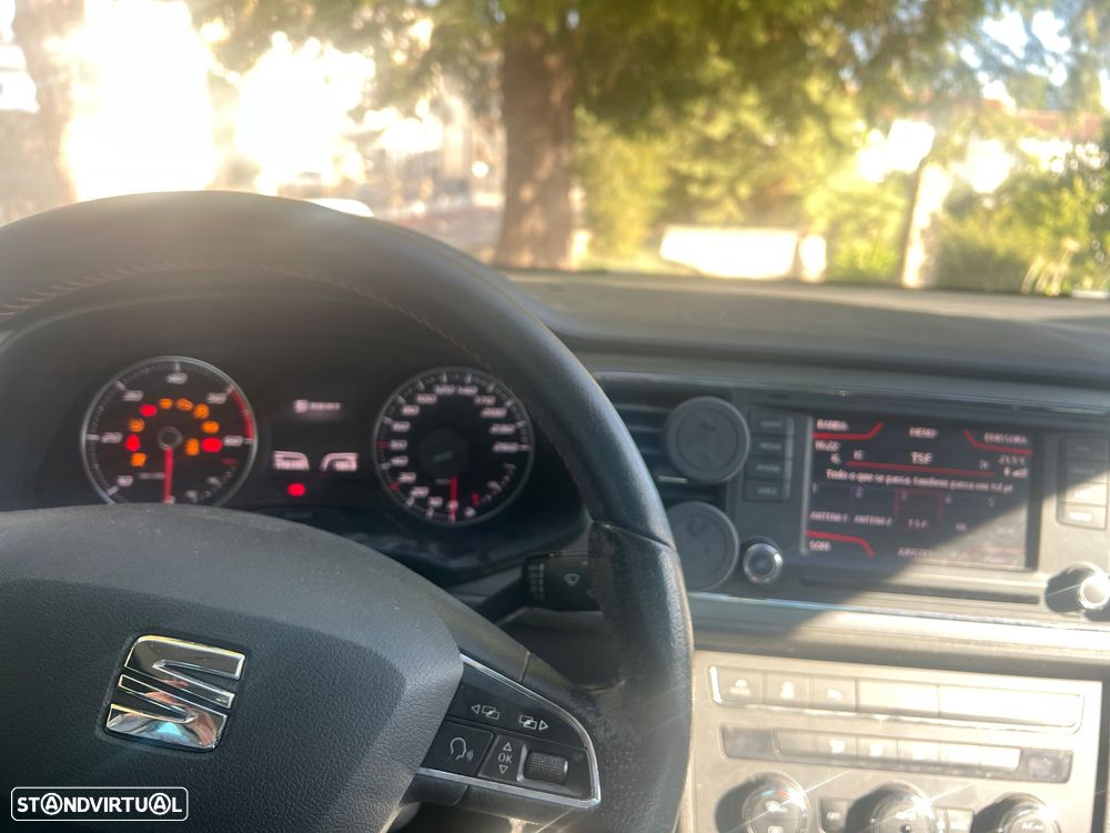 SEAT Leon 2.0 TDI FR S/S - 6