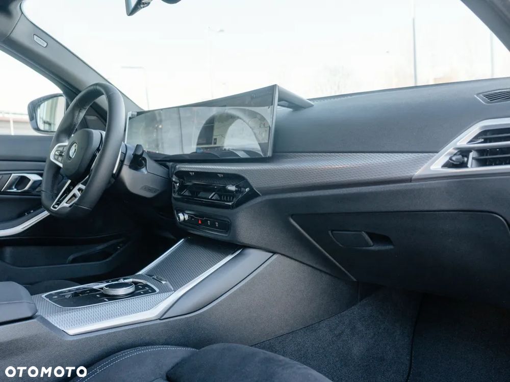 BMW Seria 3 320i M Sport - 7