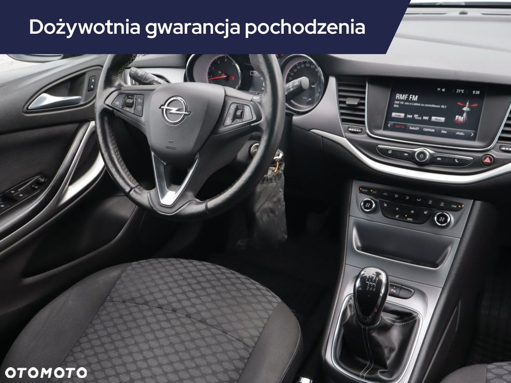 Opel Astra - 9
