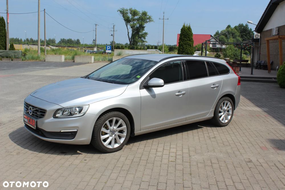 Volvo V60 D2 - 4