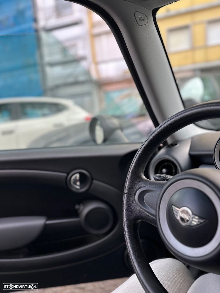MINI 3 Portas - 7