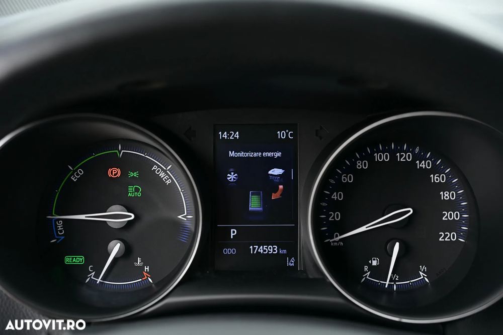 Toyota C-HR Flow - 31