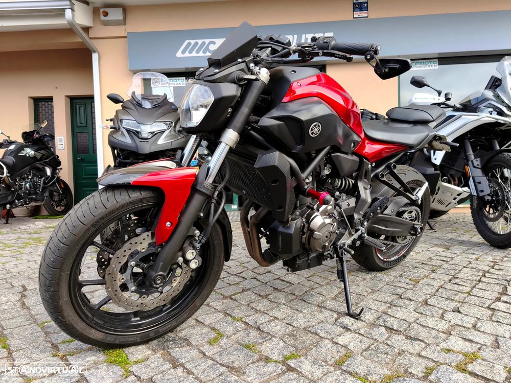 Yamaha MT-07 A2 - 4