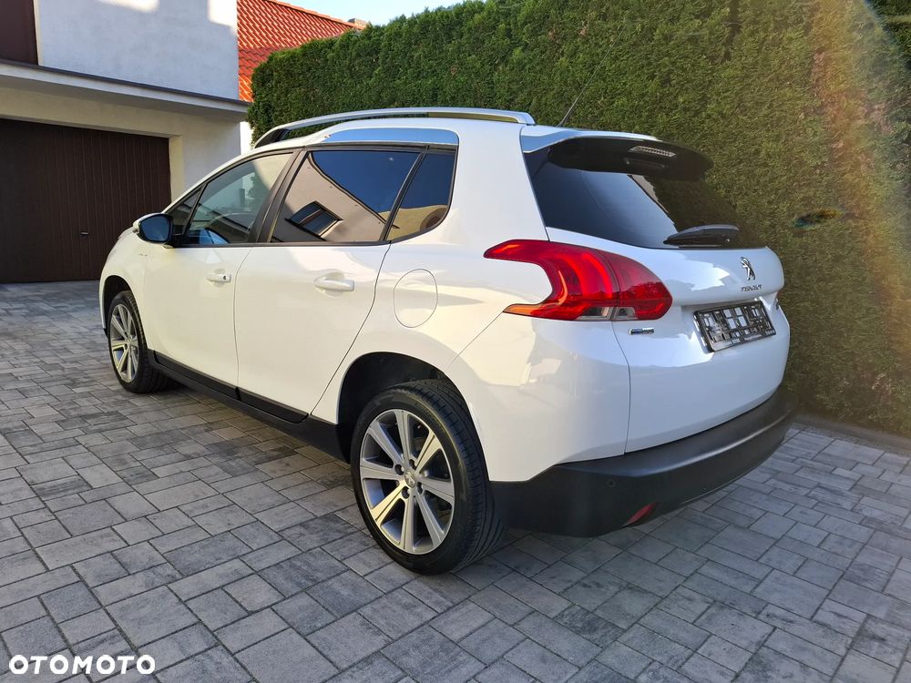 Peugeot 2008 PureTech 110 Stop&Start Urban Move - 8