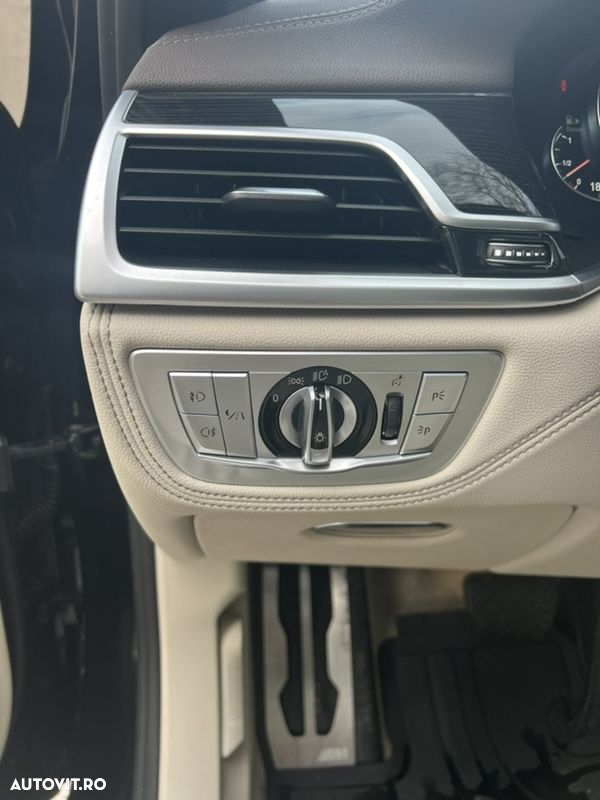 BMW Seria 7 740Ld xDrive - 11