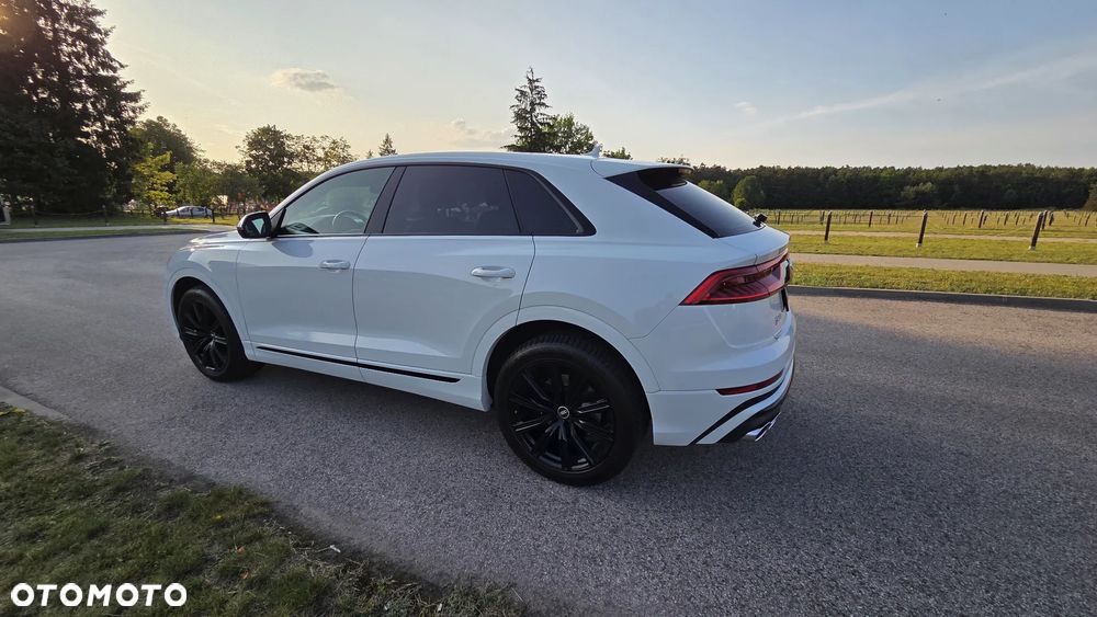 Audi SQ8 - 3