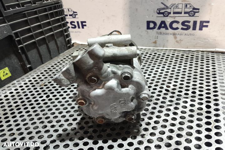 Compresor AC R134A / 8200315744 R134A / 8200315744 Renault Clio 2 [19 - 3