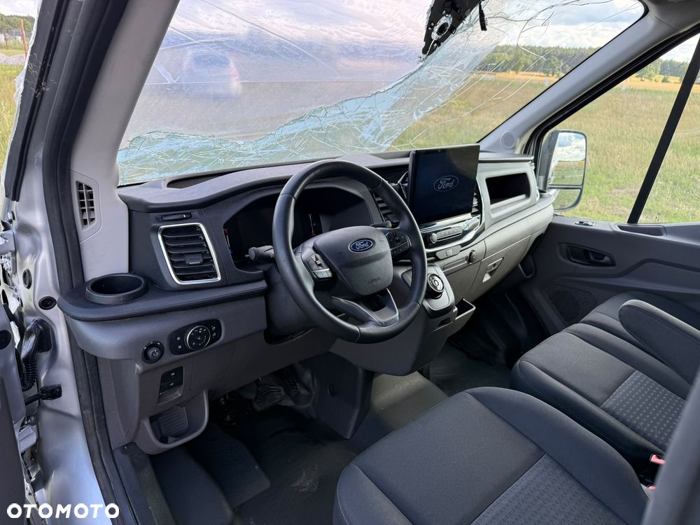 Ford Transit - 8