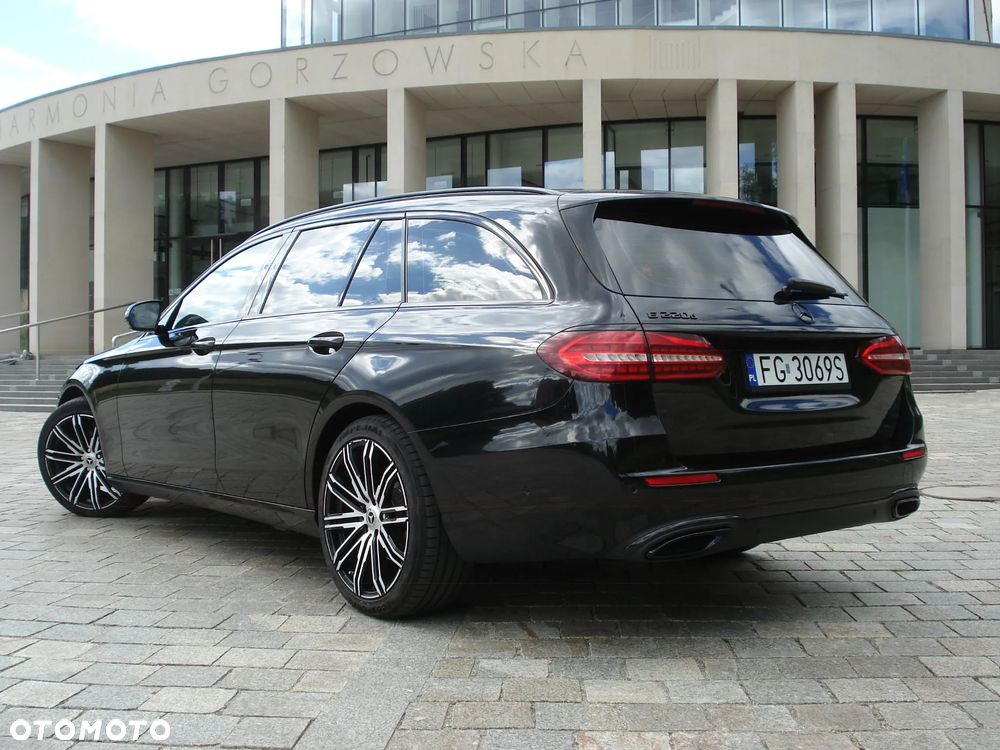 Mercedes-Benz Klasa E 220 d 9G-TRONIC Avantgarde - 31