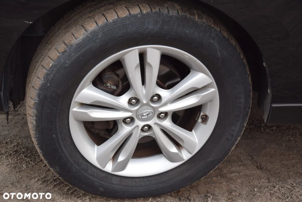 Hyundai ix35 2.0 CRDi 4WD Automatik Style - 27