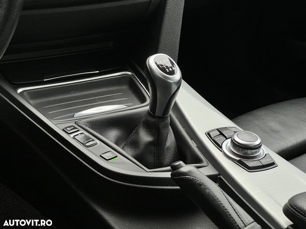 BMW Seria 3 320d - 5