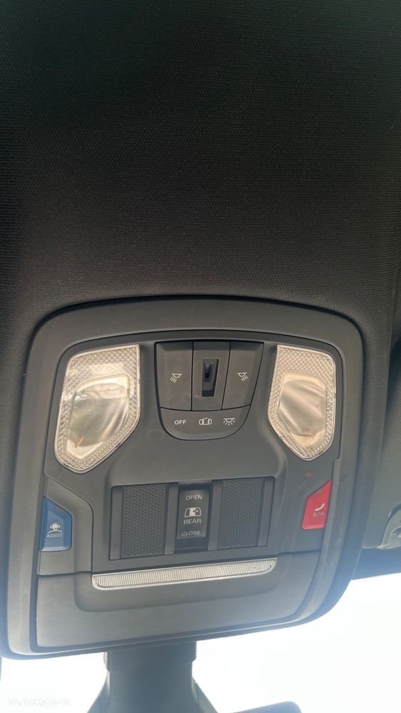 RAM 1500 Crew Cab Shortbed Bighorn - 19